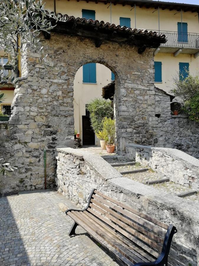 L'Antico Borgo, Un Mix Di Storia E Romanticismo Villa เลียร์นา ภายนอก รูปภาพ